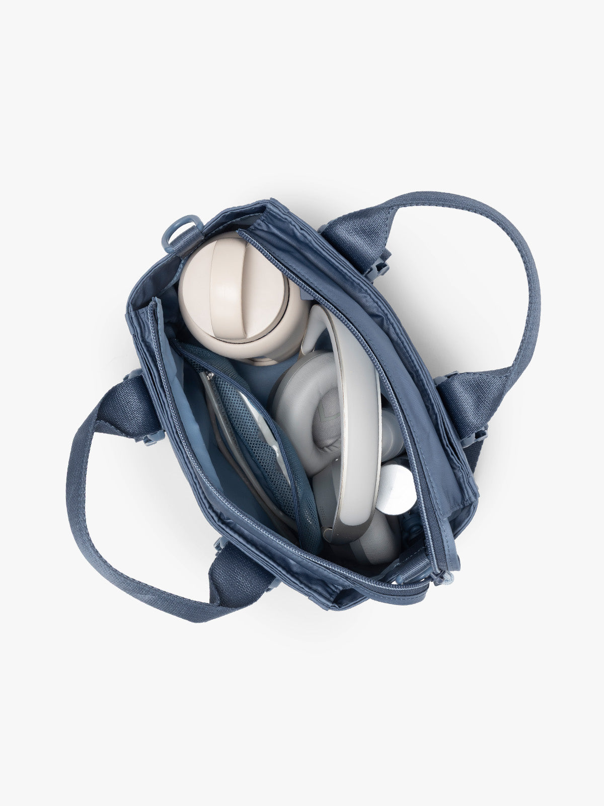ABF2601_FIT-CROSSBODY-GYM-BAG_INDIGO_3.jpg