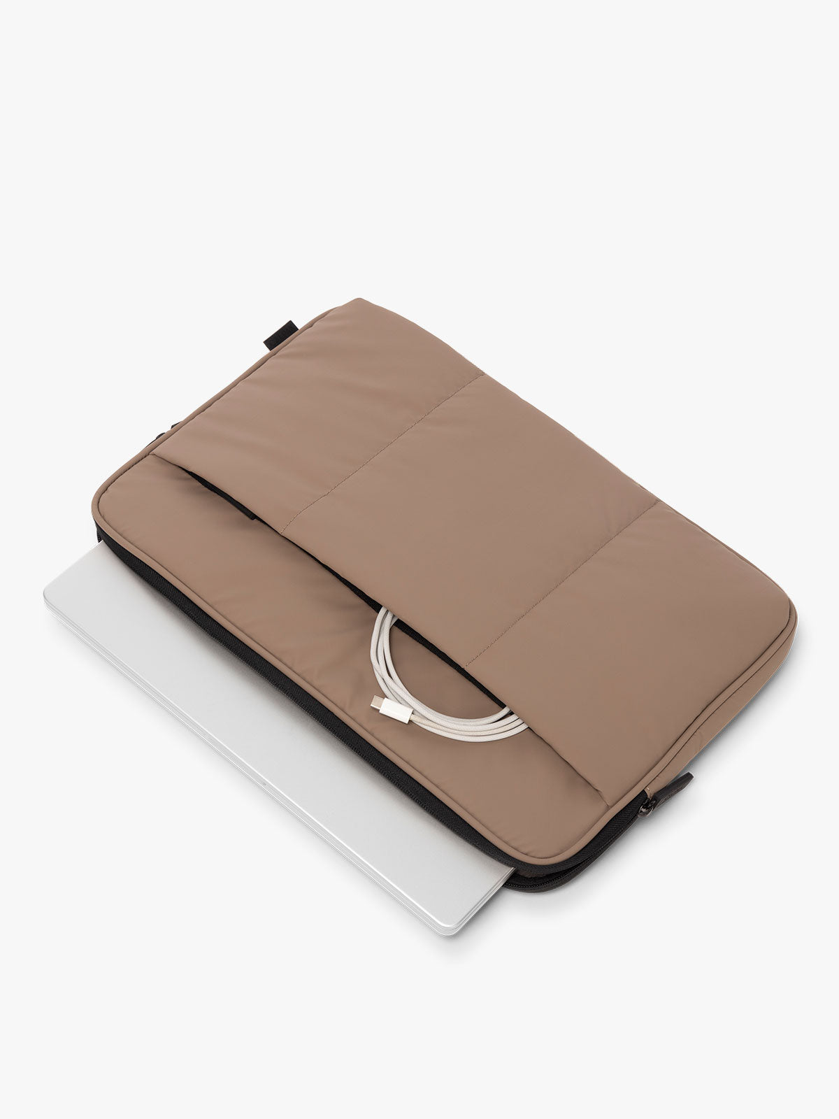ALD2501_LUKA-PADDED-LAPTOP-SLEEVE_CHOCOLATE_3.jpg