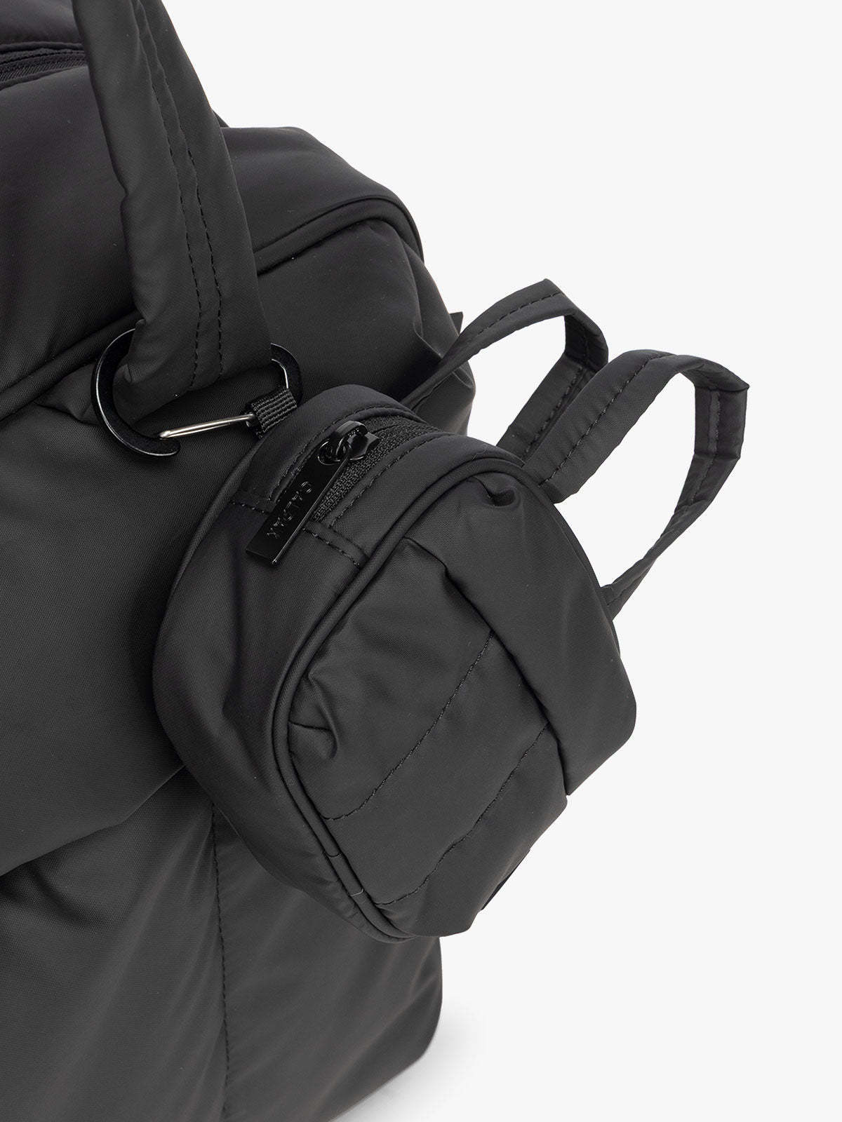 ALK2501_LUKA-DUFFEL-KEY-POUCH_BLACK_2.jpg