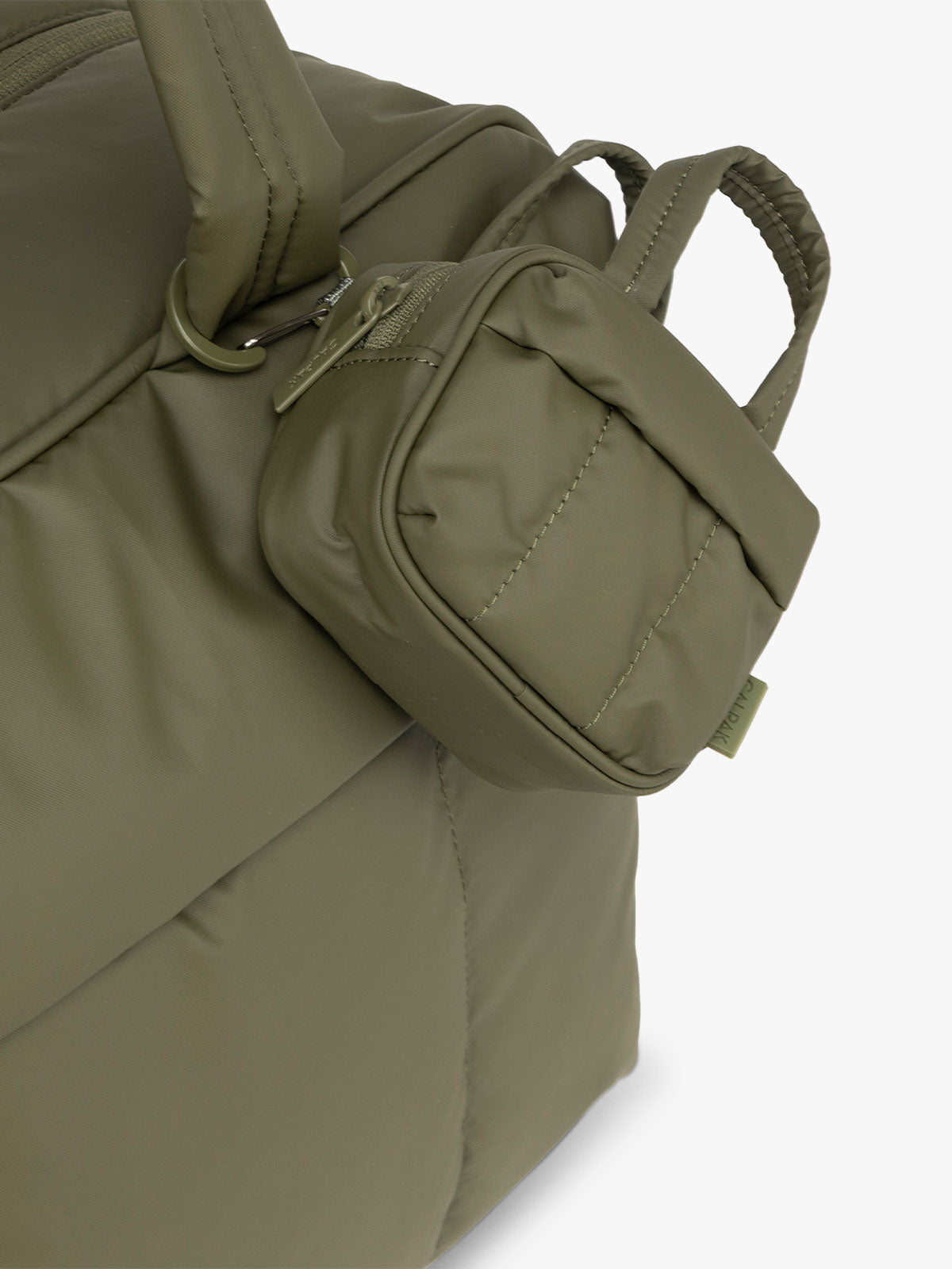 ALK2501_LUKA_DUFFEL-KEY-POUCH_PINE_2_ffd71db9-56af-4403-a6fb-8080e3c62f37.jpg