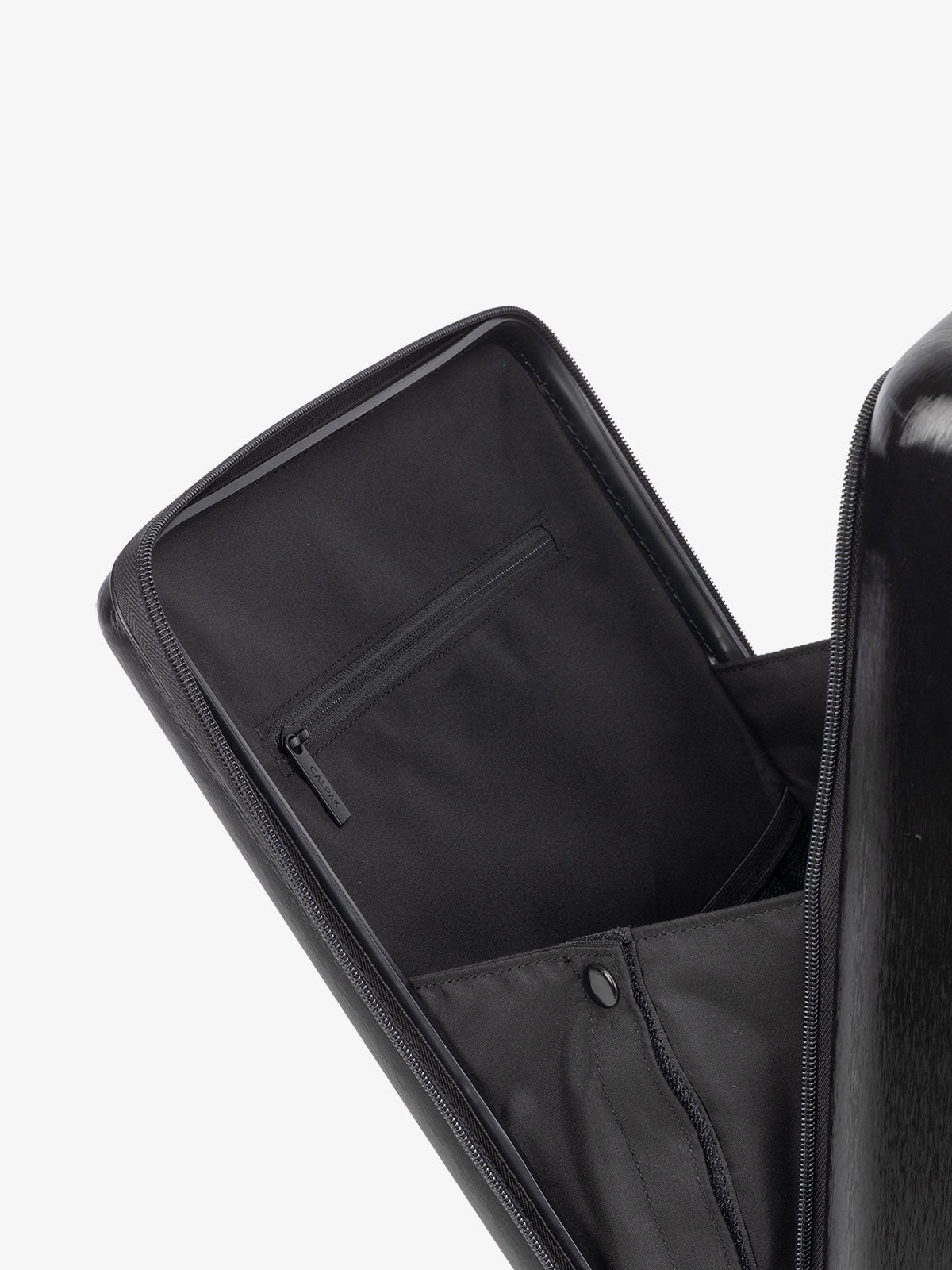 AMBUER-FRONT-POCKET-CARRY-ON-LAPTOP-COMPARTMENT_BLACK_f5f8ed04-cf86-4498-8a71-455ac27beea4.jpg
