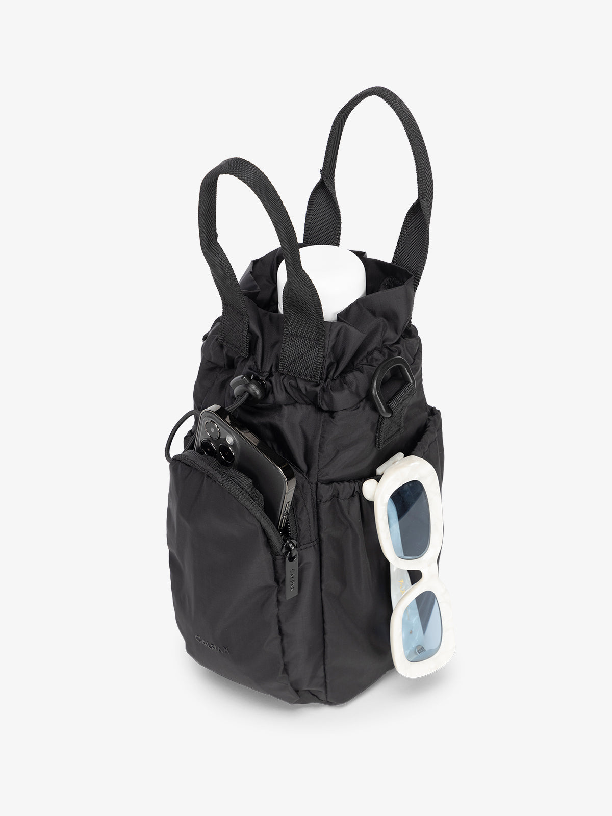 AWH2101_WATER-BOTTLE-HOLDER_BLACK-4WEB.jpg