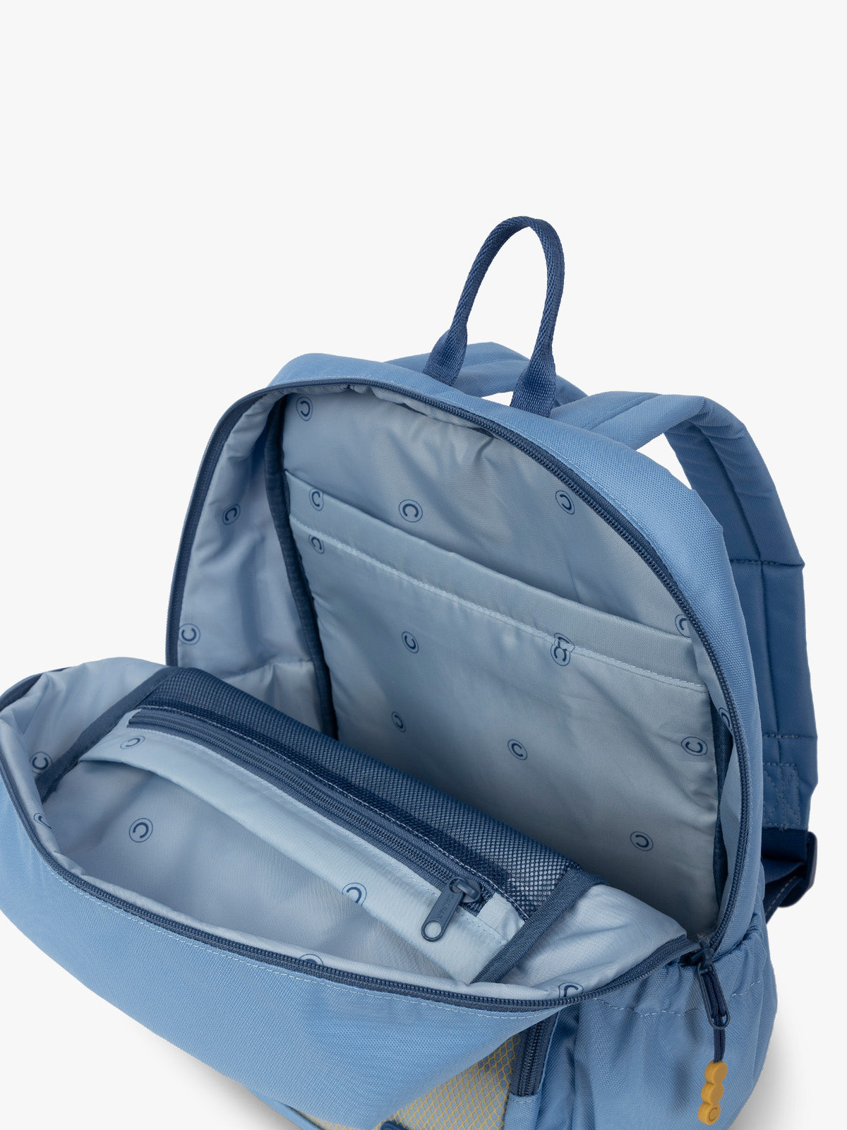 CKBM2501_KIDS_MEDIUM-BACKPACK_BLUE_OPEN-INTERIOR.jpg