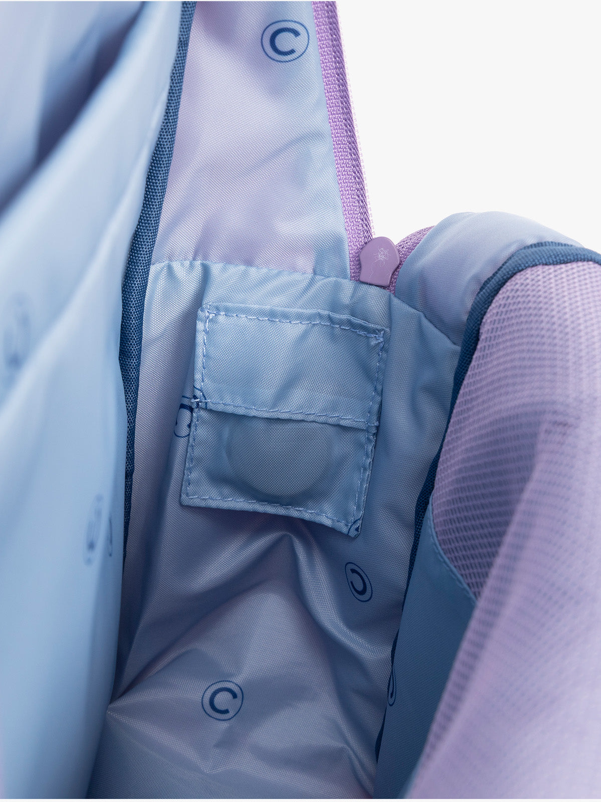 CKBS2501_KIDS_SMALL-BACKPACK_ORCHIDPINK_INTERIOR-LINLING.jpg
