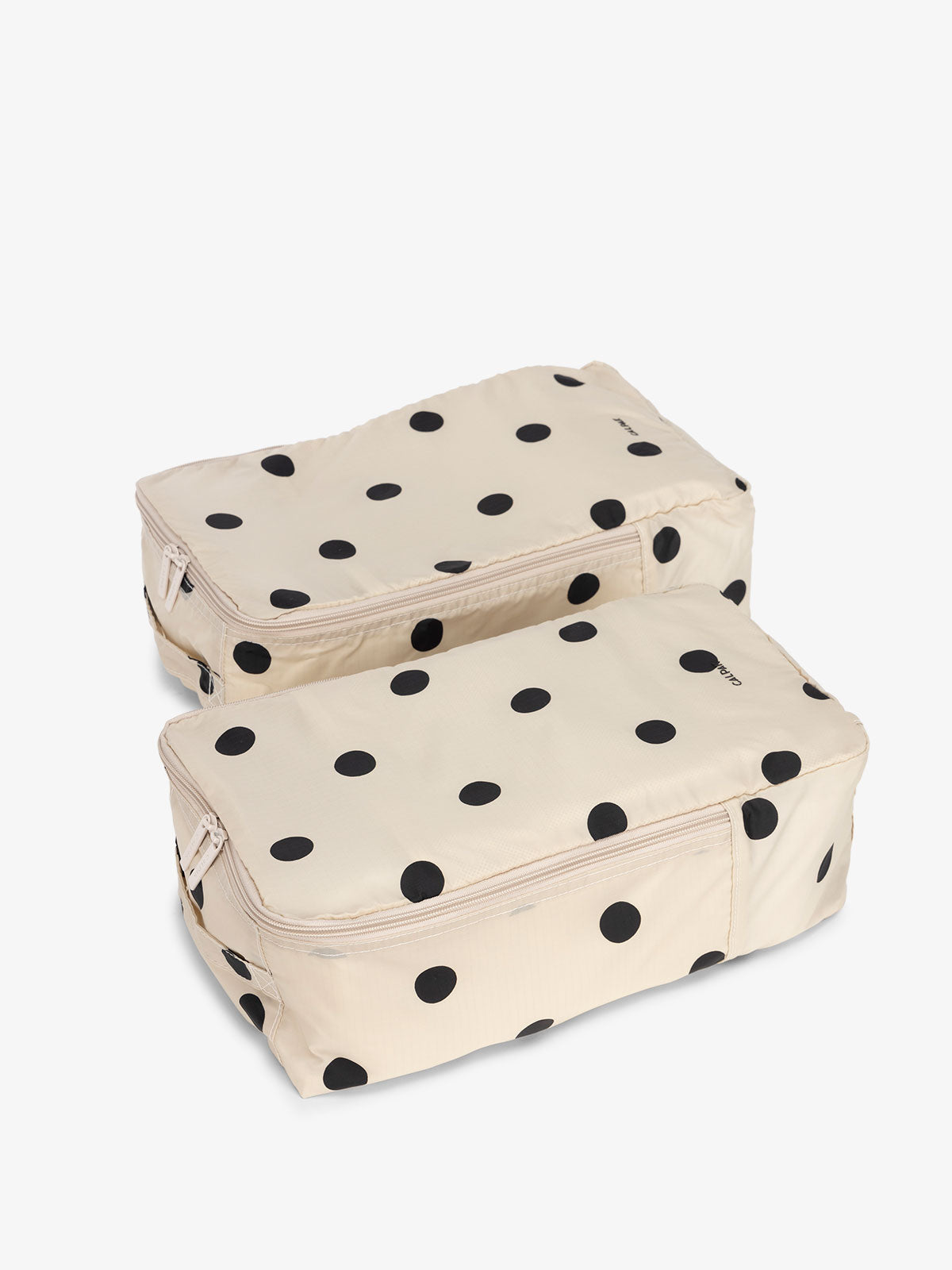 COMPAKT-SHOE-BAG-SET-POLKA-DOT-2_31e6cdfa-32cb-4c25-9b5d-1d34a17d20bf.jpg