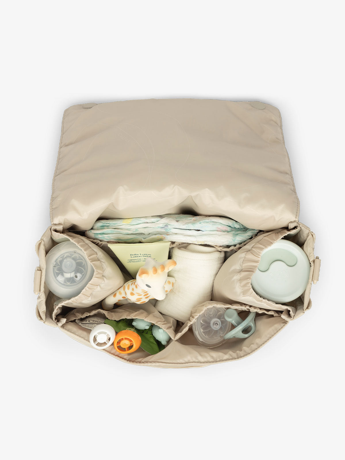 CONVERTIBLE-STROLLER-CADDY-CROSSBODY-OATMEAL-INTERIOR-CLOSE-UP_ab9471ab-b760-4063-a058-6718b65ced83.jpg