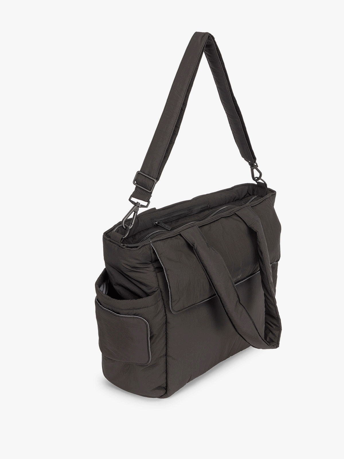 DIAPER-TOTE-BAG-WITH-LAPTOP-SLEEVE-BLACK-POCKET_369c321c-a626-4b91-bc37-d2fc93c38dde.gif