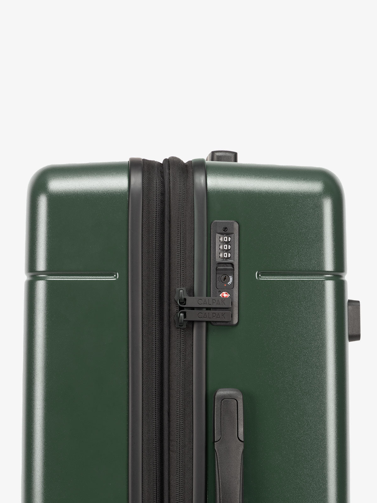 HUE-MEDIUM-TRUNK-LUGGAGE-EMERALD-TSA-LOCK_2904b227-7f53-4ef7-918a-3ec5e756a804.jpg