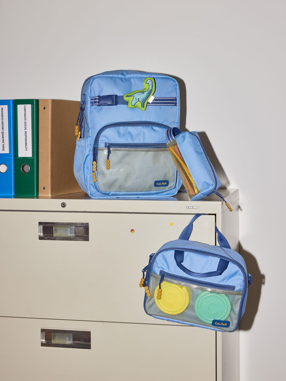 KIDS_BUNDLE_BLUE_MEDIUM-LIFESTYLE_5c4bce1a-c1f7-47c4-b146-c6c4464e4778.jpg