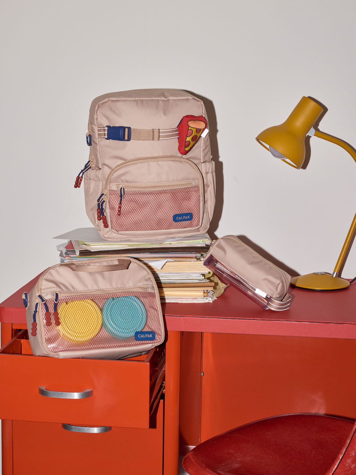 KIDS_BUNDLE_KHAKI_SMALL-LIFESTYLE.jpg