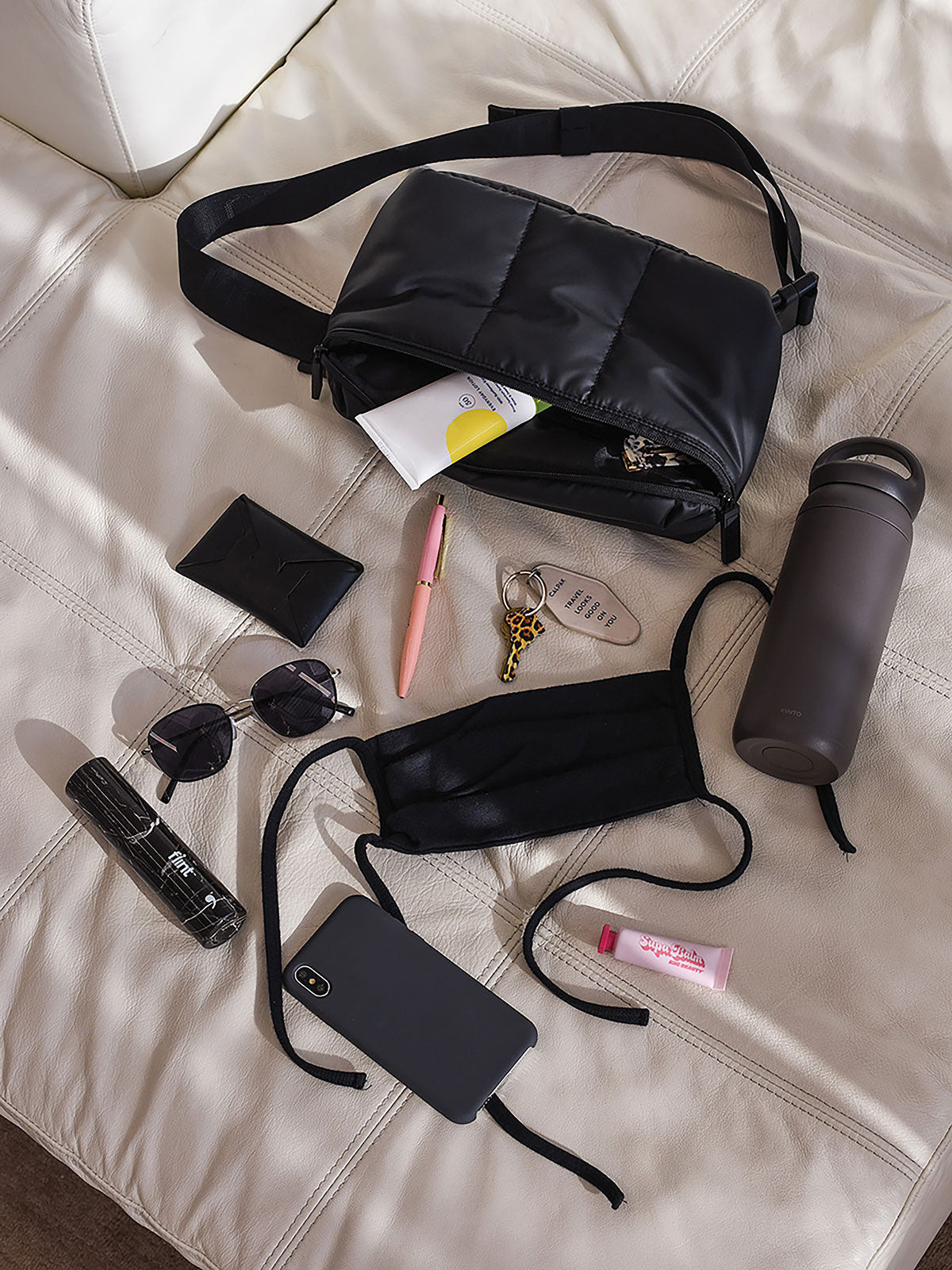 LUKA-MATTE-BELT-BAG-BLACK-LIFESTYLE2_37e2fc89-d540-4a98-a771-c9a79eae5d74.jpg