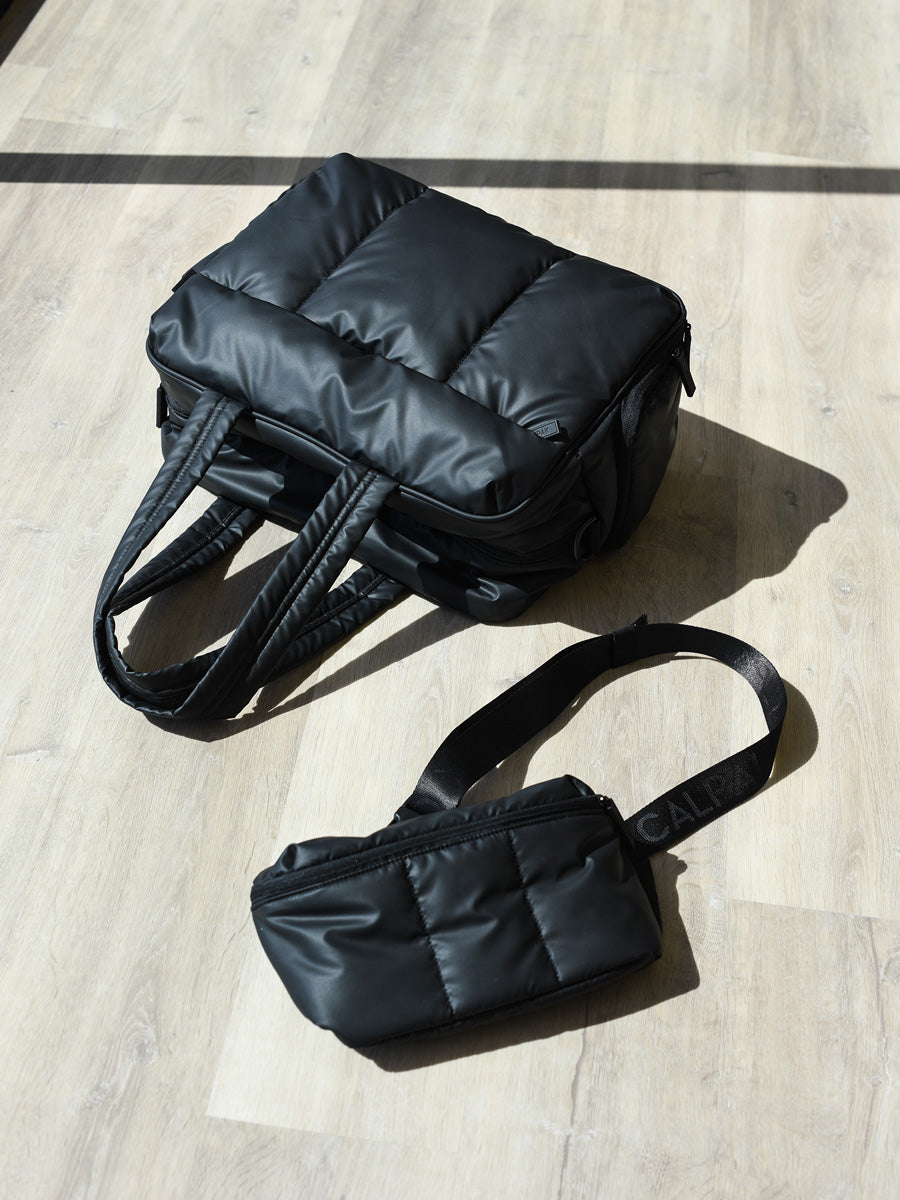 LUKA-MATTE-DUFFEL-BAG-BLACK-LIFESTYLE3_c60fb524-3bd3-47fe-b02b-7591e4ebe98b.jpg