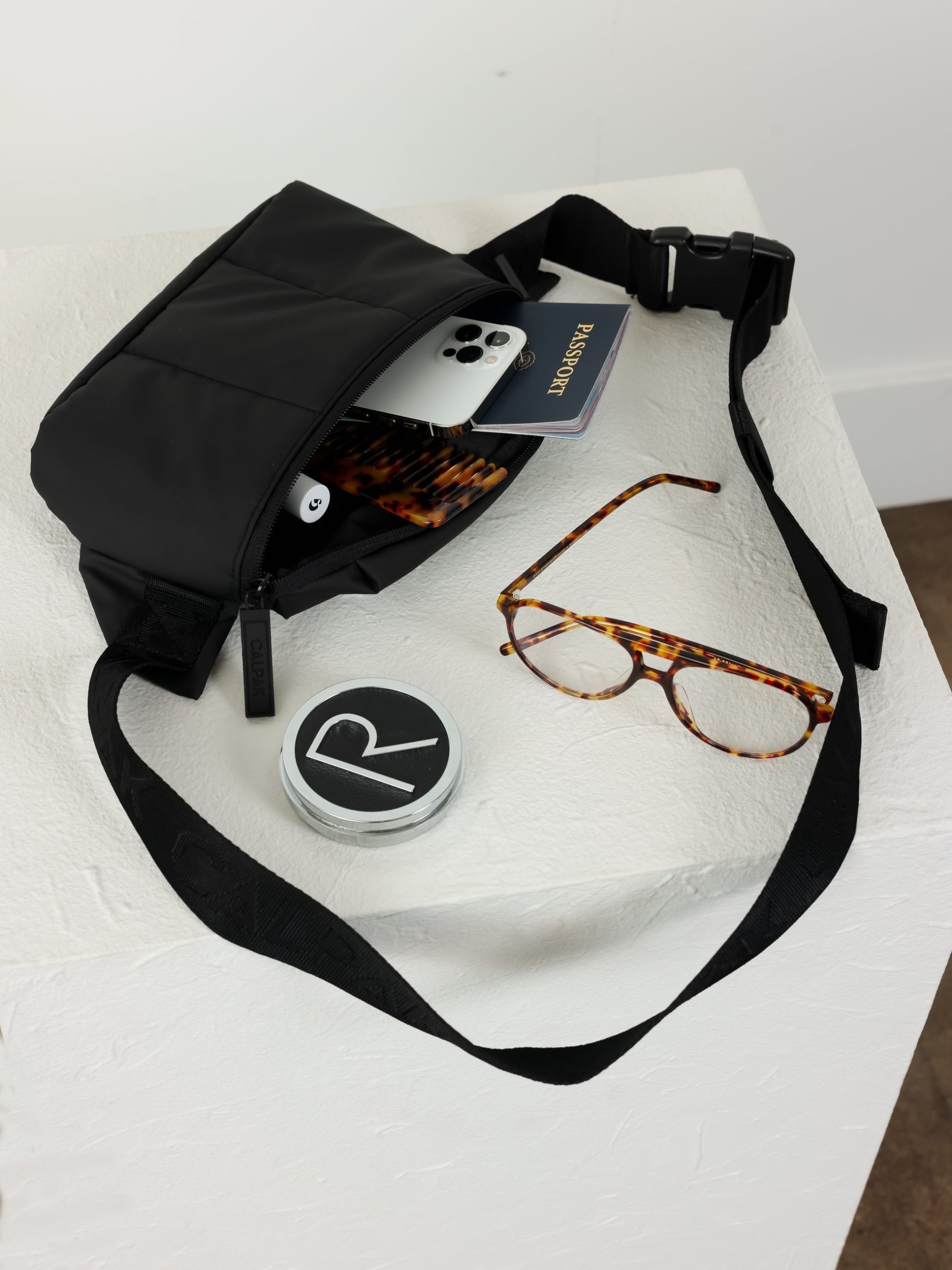 LUKA-MINI-BELT-BAG_BLACK-LIFESTYLE1_f7d6646e-b7db-4596-98c8-b7a1caadc3f1.jpg