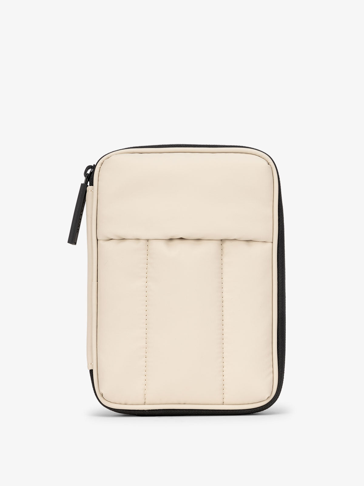 LUKA-ZIPPERED-PASSPORT-WALLET-FRONT-OATMEAL_0b9c9352-a186-4a1e-adcd-f5bf3e3e4765.jpg