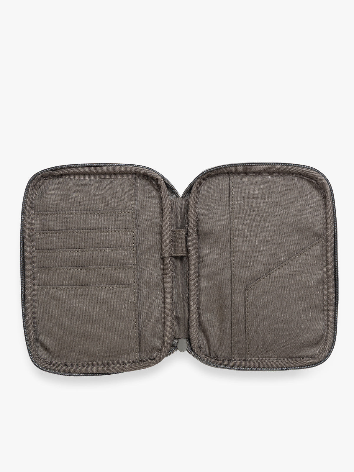 PZW2301_LUKA_ZIPPERED-PASSPORT-WALLET_MUSHROOMPU_3.jpg