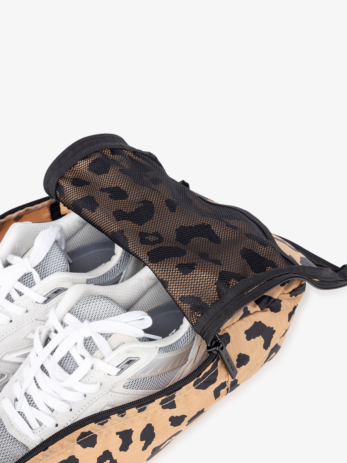 SHOE-BAG-CHEETAH-3_3147d445-54cd-43b8-94f3-00d0ed8af203.jpg