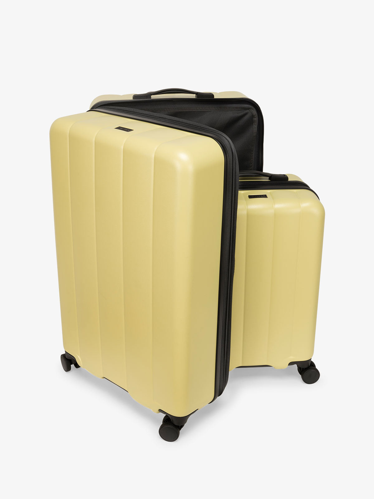 STARTER-BUNDLE-LUGGAGE-SET-BUTTER_49dcf850-ca9a-4daa-a734-709fb1092bdf.jpg