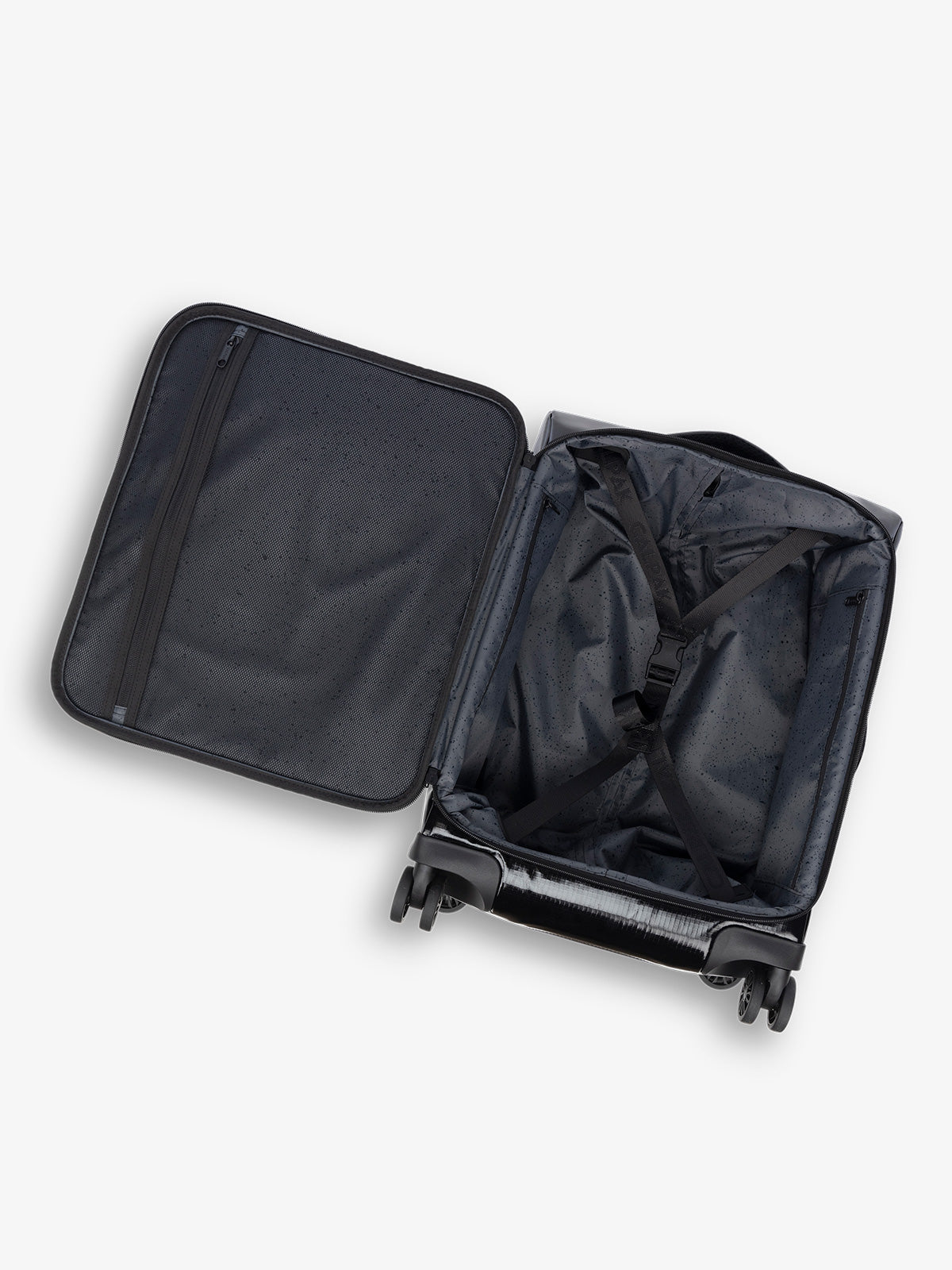 TERRA-35L-SOFT-SIDED-CARRY-ON-LUGGAGE-OBSIDIAN-INTERIOR.jpg