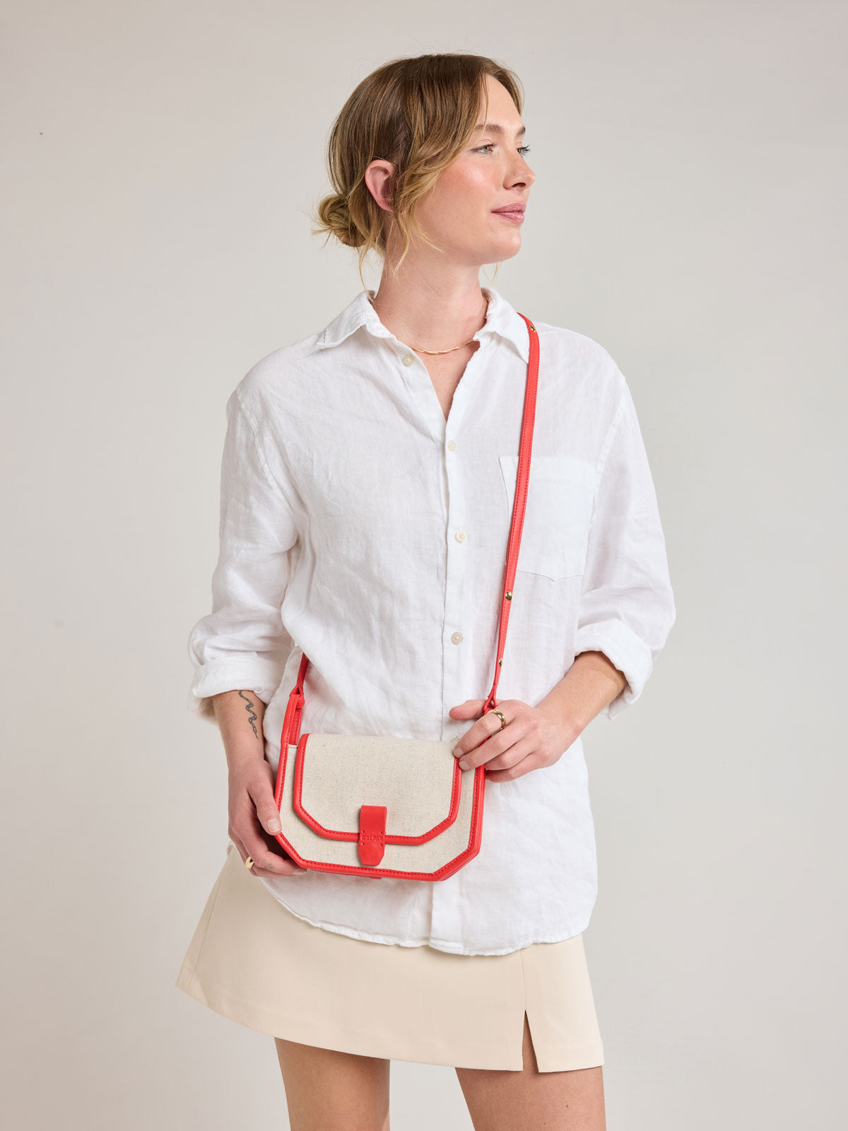 WEB_COLETTE_CROSSBODY-BAG_NATURAL-TOMATO_2.jpg