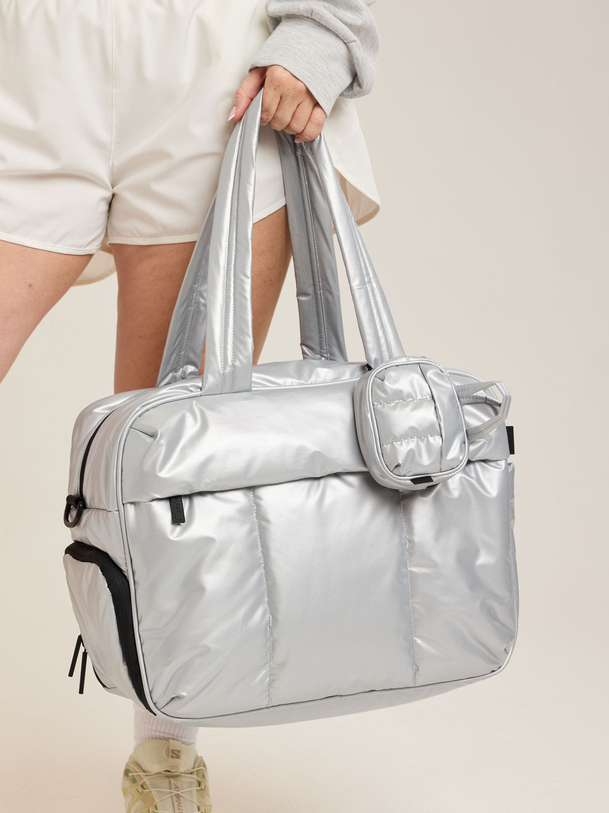 WEB_DUFFEL-KEY-POUCH_SILVER_1.jpg