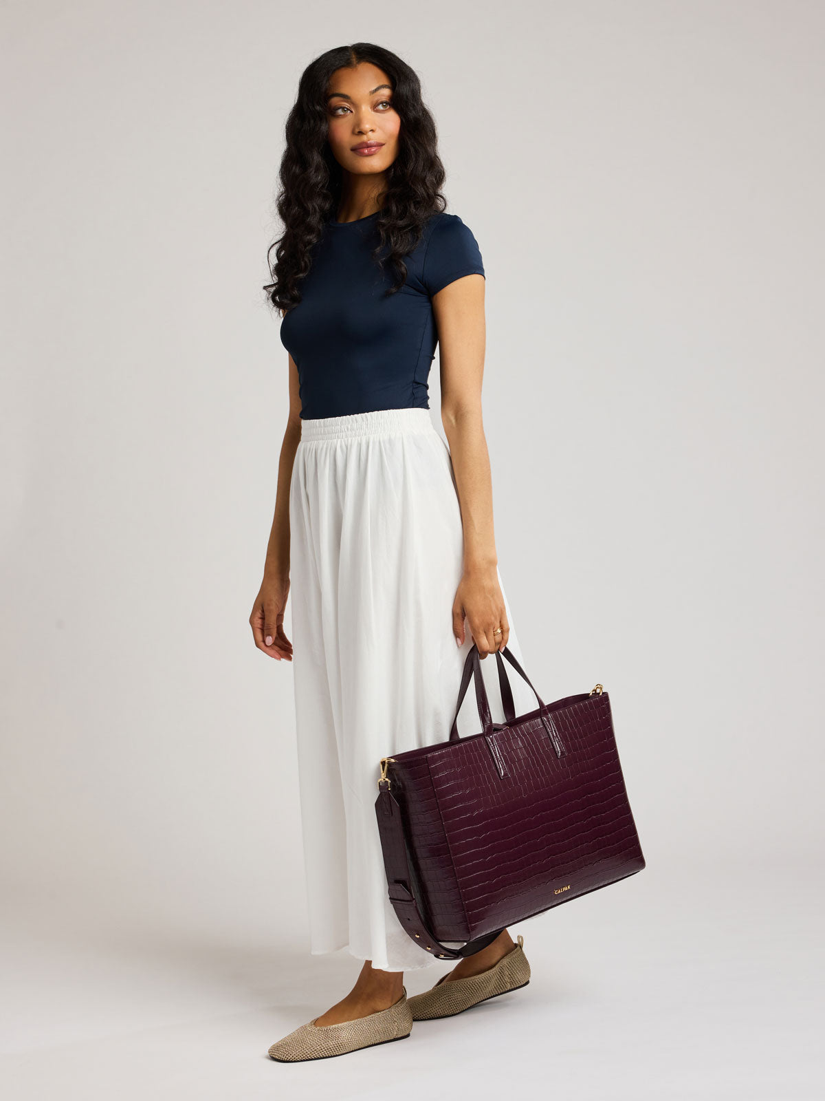WEB_HAVEN-16-INCH-TOTE_DARK-CHERRY-CROC_2_1.jpg