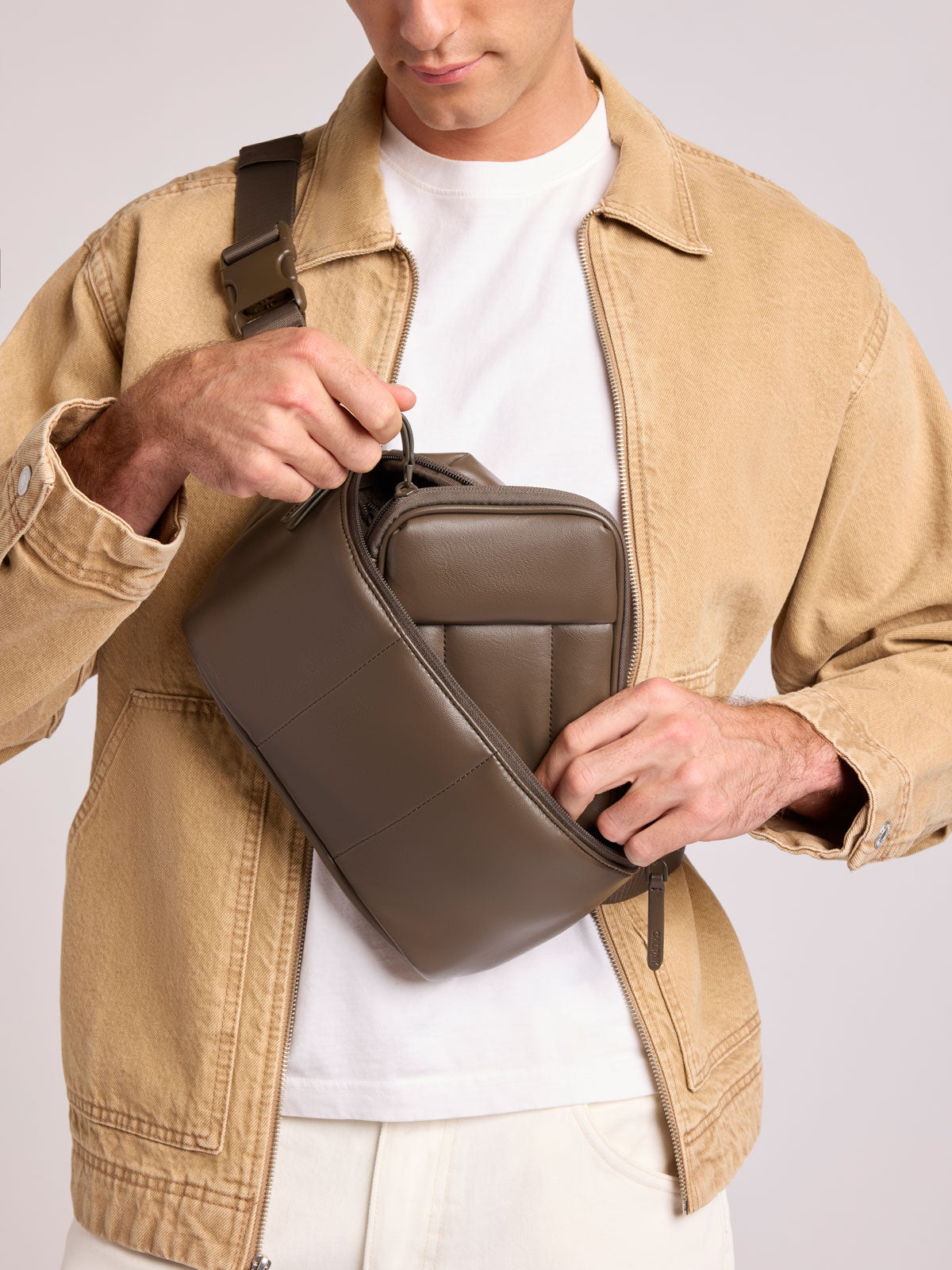 WEB_LUKA-BELT-BAG_MUSHROOM_2.jpg