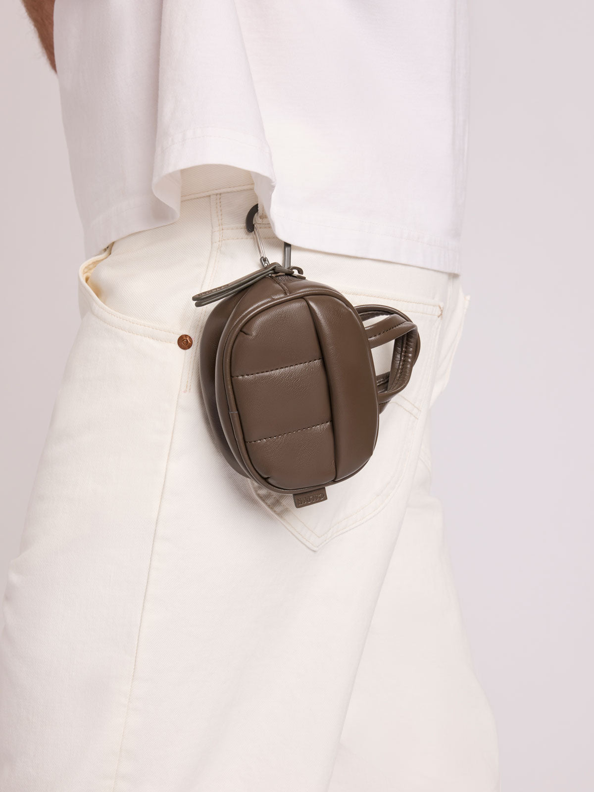 WEB_LUKA-DUFFEL-BAG-CHARM_MUSHROOM.jpg