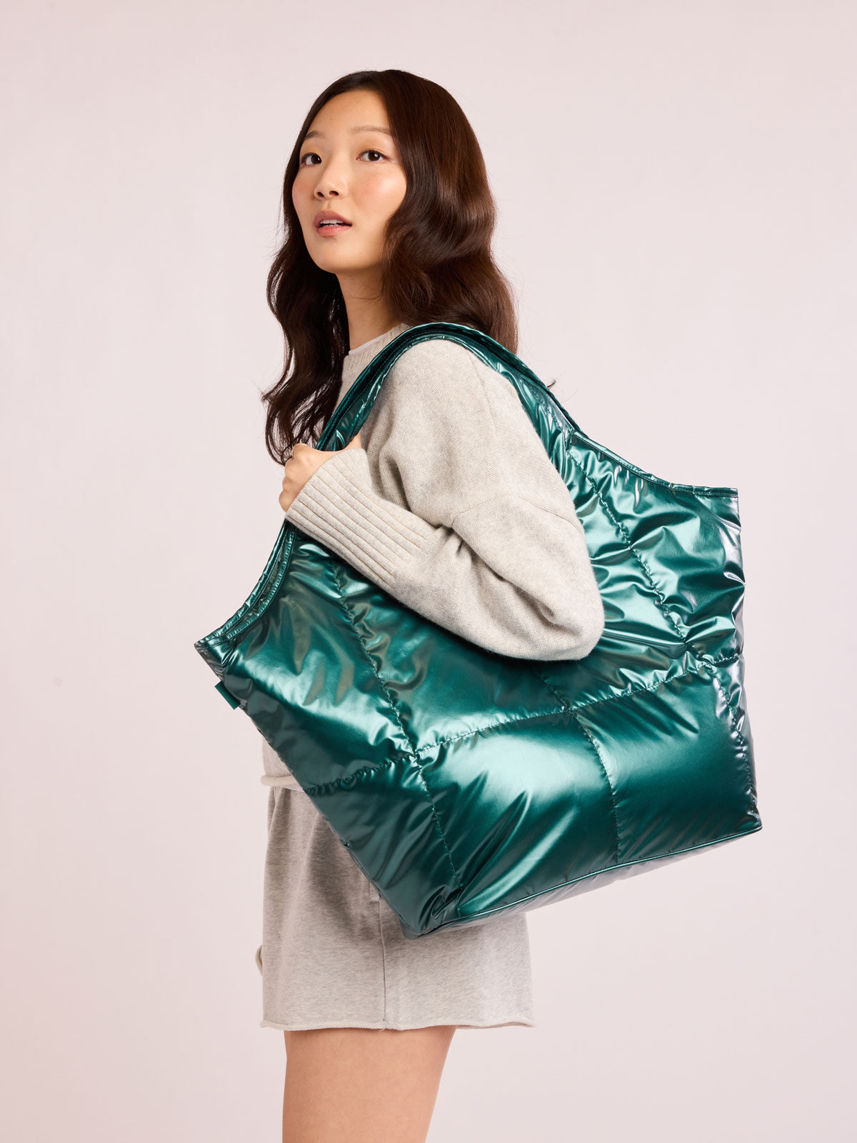 WEB_LUKA-EVERYTHING-TOTE_GLAZED-KALE.jpg