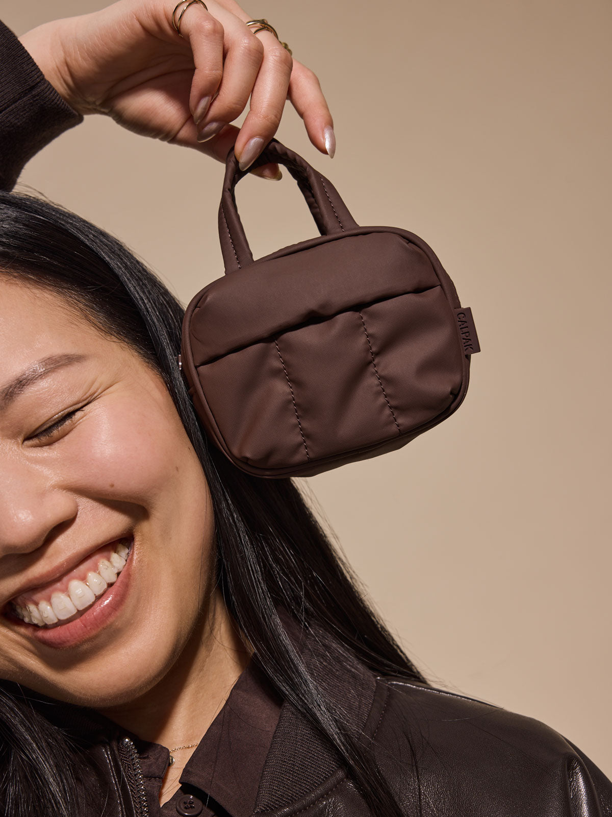 WEB_WALNUT_DUFFEL-KEY-POUCH.jpg
