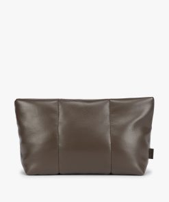 Luka 2-Quart Zip Pouch in Vegan Leather